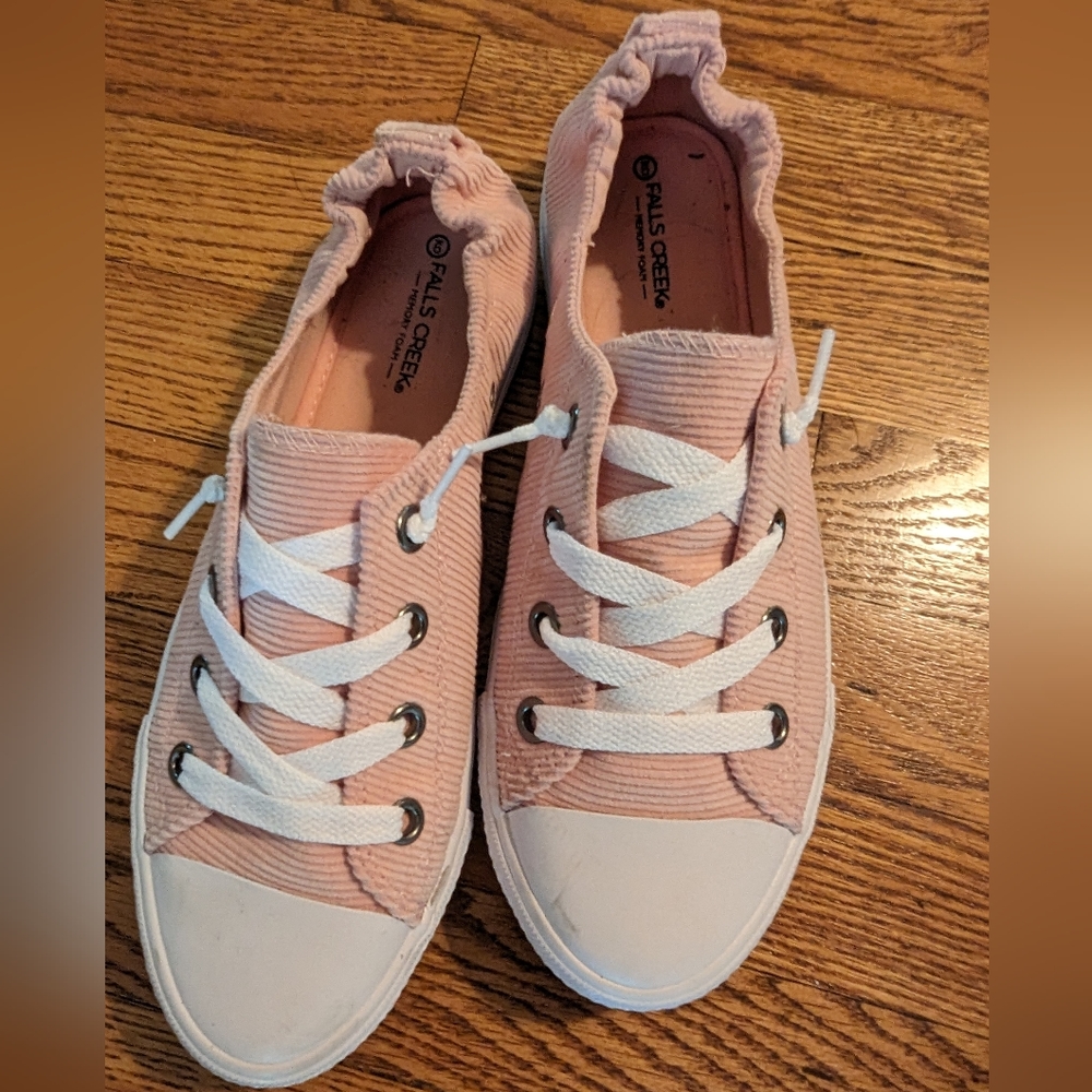 Fall Creek Pink courdory shoes